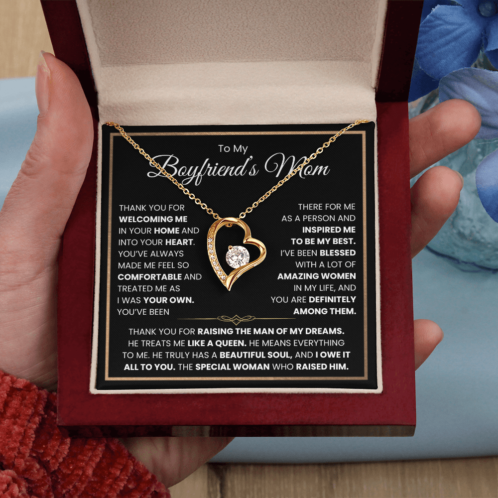 To My Boyfriend's Mom Necklace – Thoughtful Gift From Girlfriend