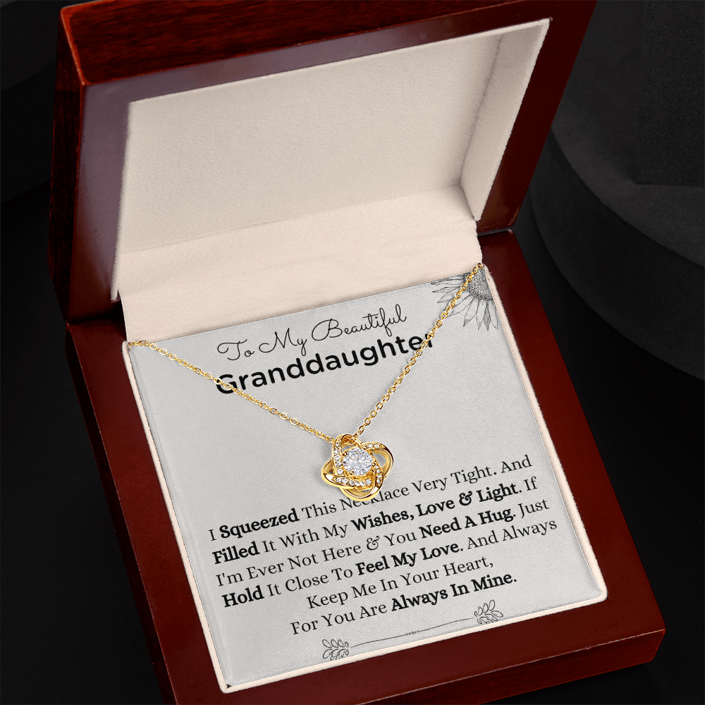 To My Amazing Granddaughter - Always Keep Me in Your Heart - Necklace