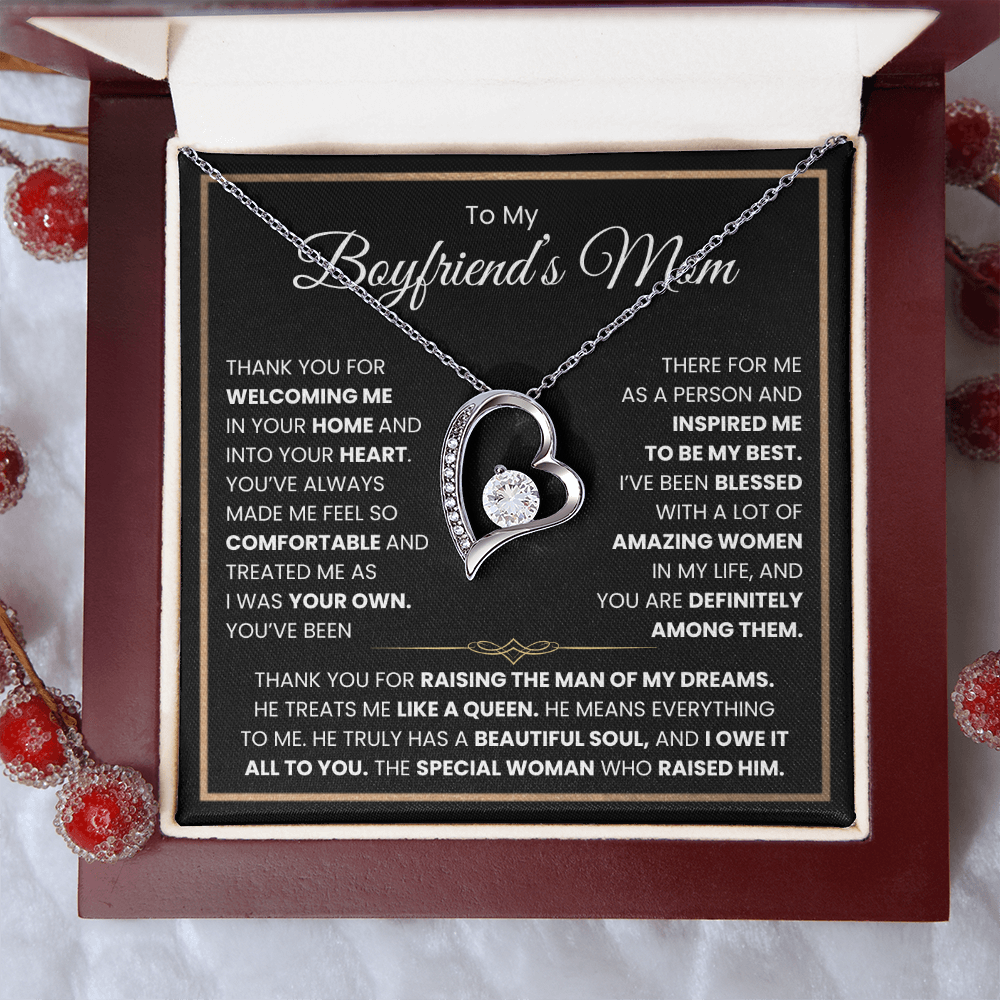 To My Boyfriend's Mom Necklace – Thoughtful Gift From Girlfriend
