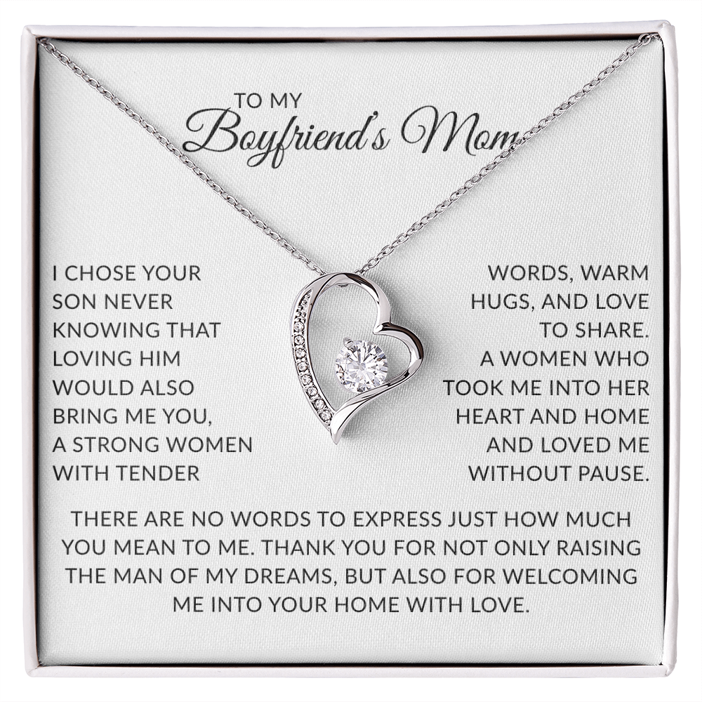 Necklace Gift for Boyfriend's Mom – Sentimental Jewelry for Mother's Day