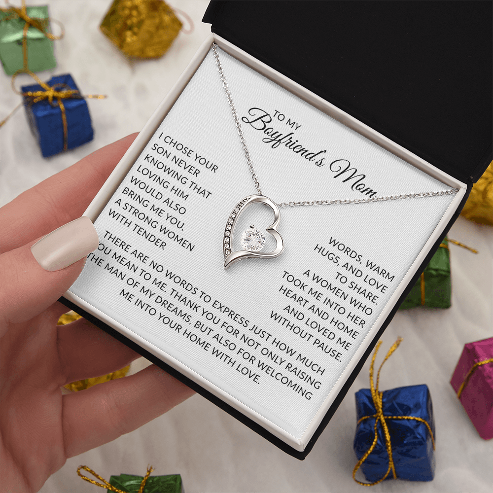 Necklace Gift for Boyfriend's Mom – Sentimental Jewelry for Mother's Day